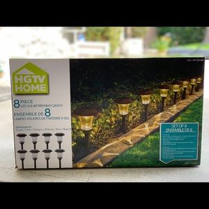 HGTV LED Solar Pathway Lights - 8 pc (1 boxset)